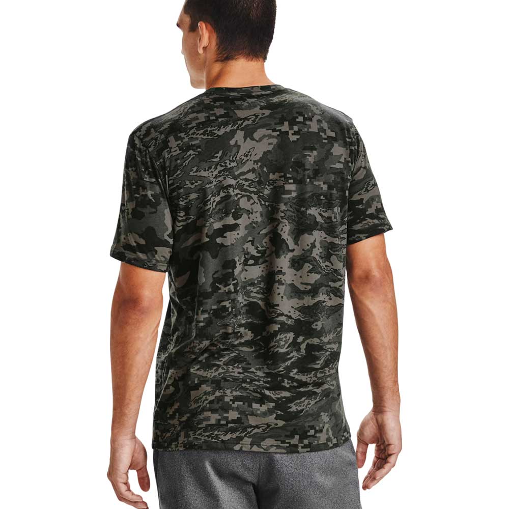 Playera Manga Corta Under Armour para Hombre ABC Camo SS Negro