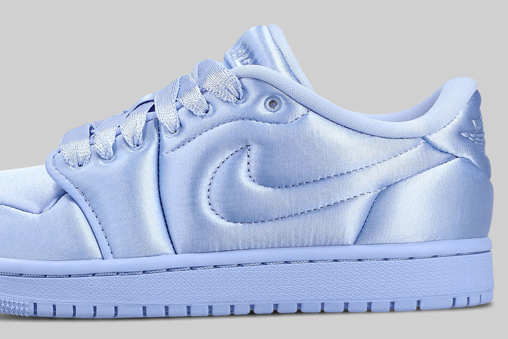 Women's Air Jordan 1 Low Method of Make 'Aluminum'