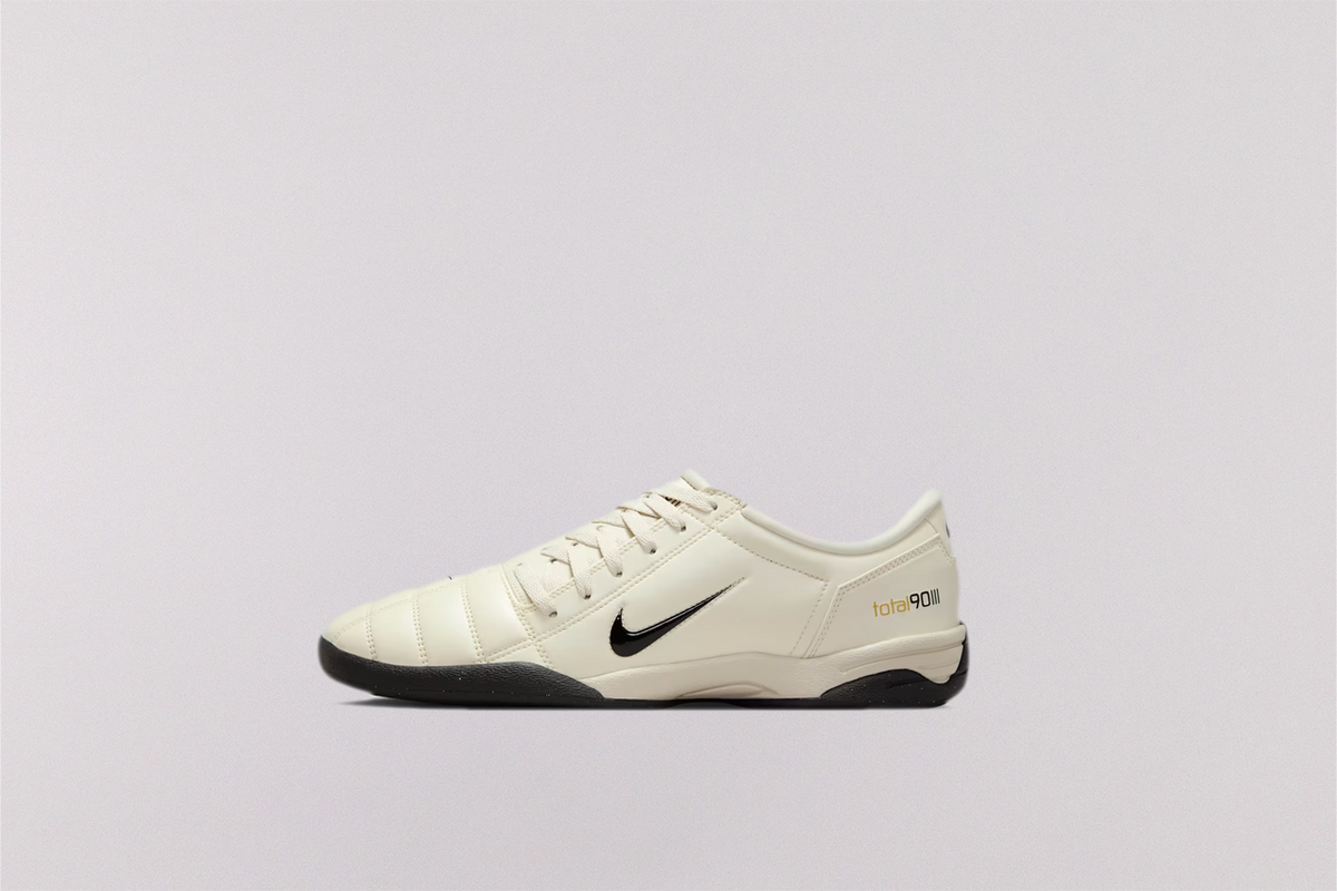 Nike Total 90 'Light Orewood Brown'